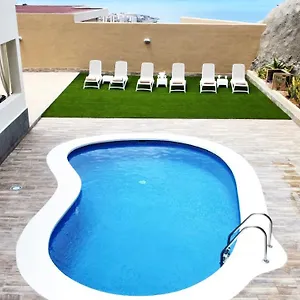 Villa Luxury Masca With Private Heated Pool By Vallecid, Costa Adeje (Tenerife)